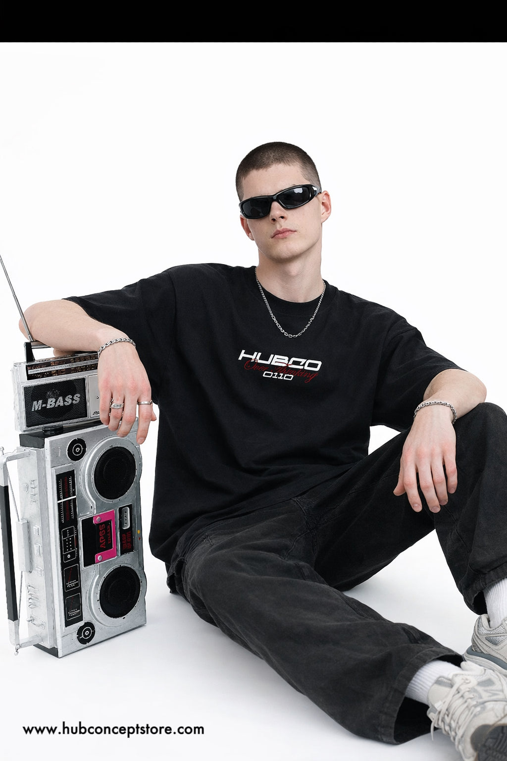 The Rise of Oversized Streetwear in Malaysia