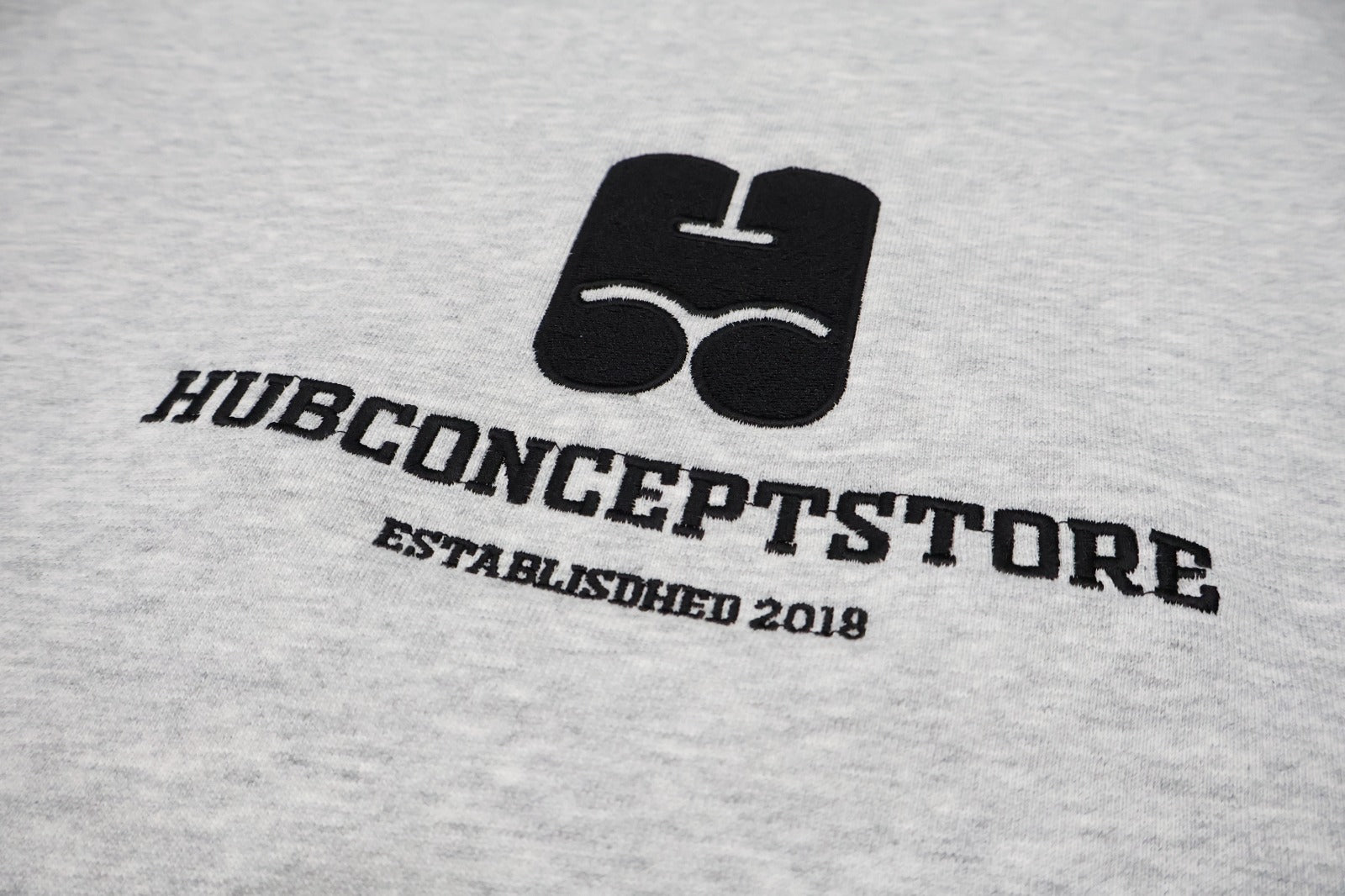 "Mono Frame" Sweater